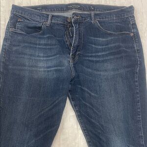 Lucky Brand Men's Dark Blue Relaxed Jeans